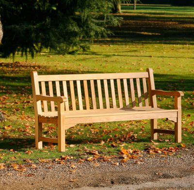 Barlow Tyrie – Seating for Public Spaces