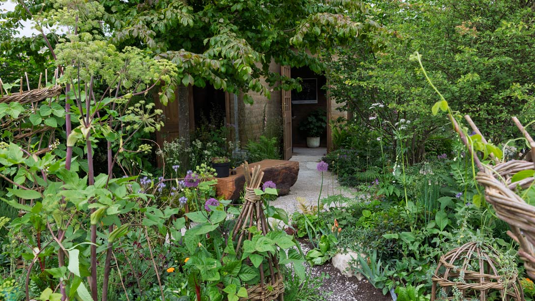 Green-tech Donates Green-tree Soil Substrate to RHS Chelsea Flower Show Gold Medal-winning Garden