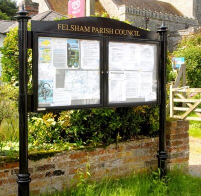 Enhance Your Outdoor Spaces with Greenbarnes – Noticeboards, Signage & More