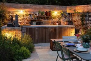 Beautiful Garden Setting 2