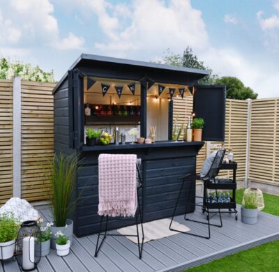 Forest Garden Welcomes Outdoor Entertaining